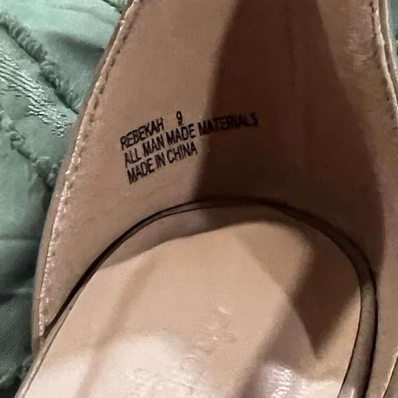 Nude Charolette Russe Heel - Picture 4 of 6